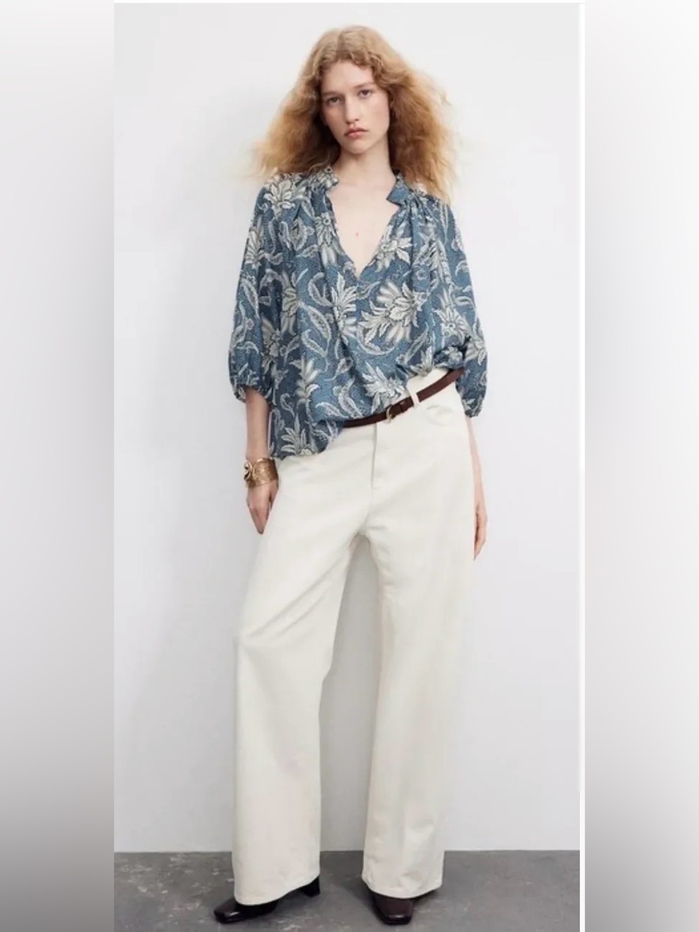 H&M Blue and White Balloon Sleeve Paisley Blouse-Sz-XL - Picture 1 of 8